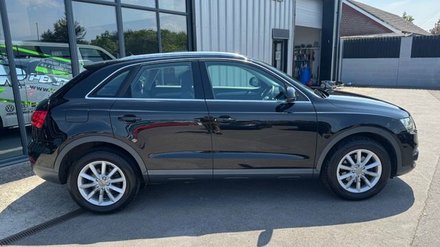 Audi Q3 Suv Black #6