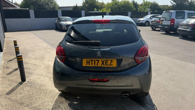 Peugeot 208 Hatchback Grey #2