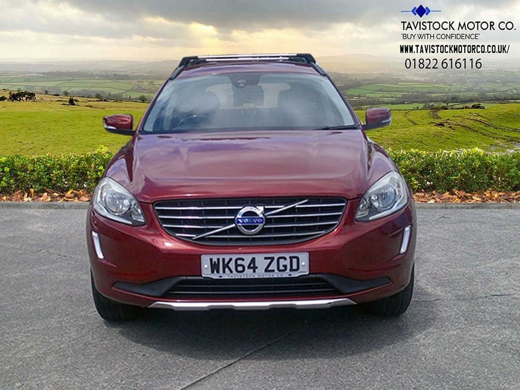 Volvo XC60 2L Se WK64ZGD Red #3