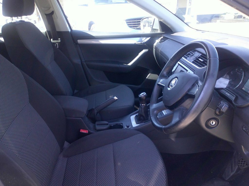 Skoda Octavia 1.4L Se Silver #5