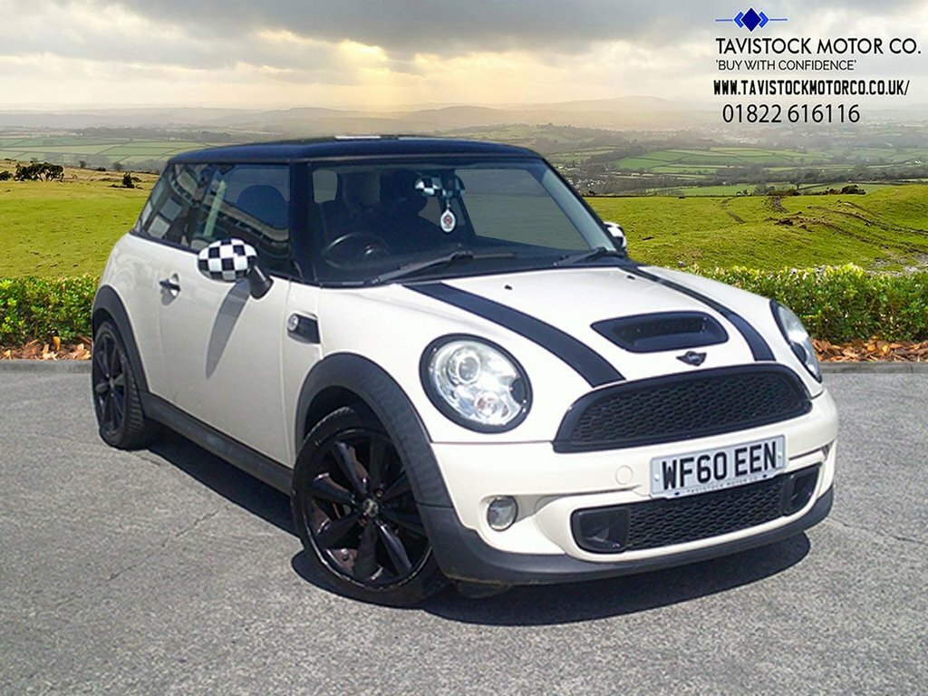 Mini Hatch 1.6L Cooper S White
