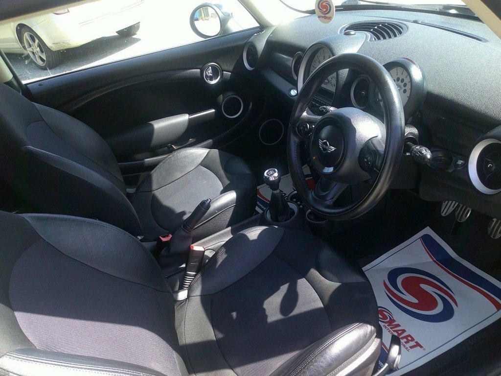 Mini Hatch 1.6L Cooper S White #3
