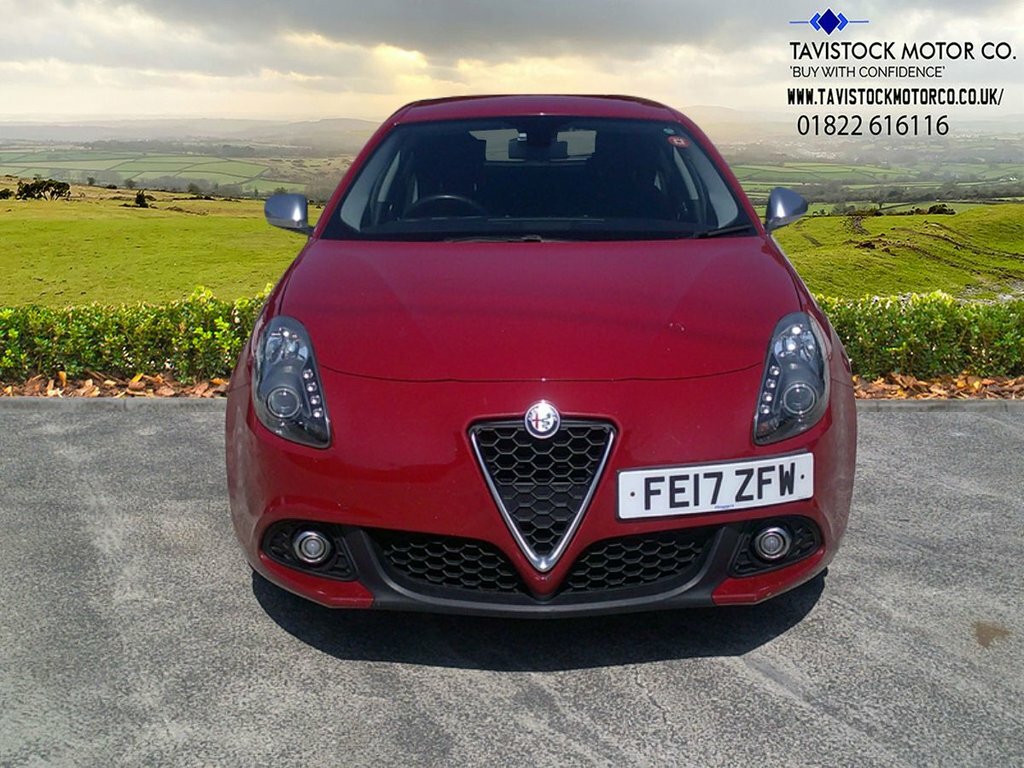 Alfa Romeo Giulietta 1.4L Super Red #3