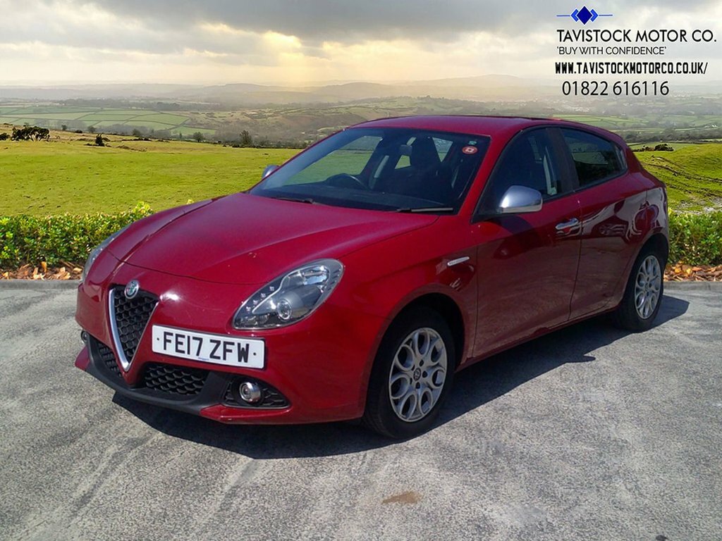Alfa Romeo Giulietta 1.4L Super Red #4