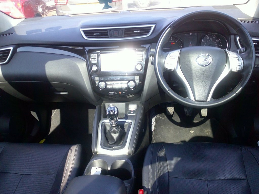 Nissan Qashqai 1.5L Tekna EY17KNB Black #2