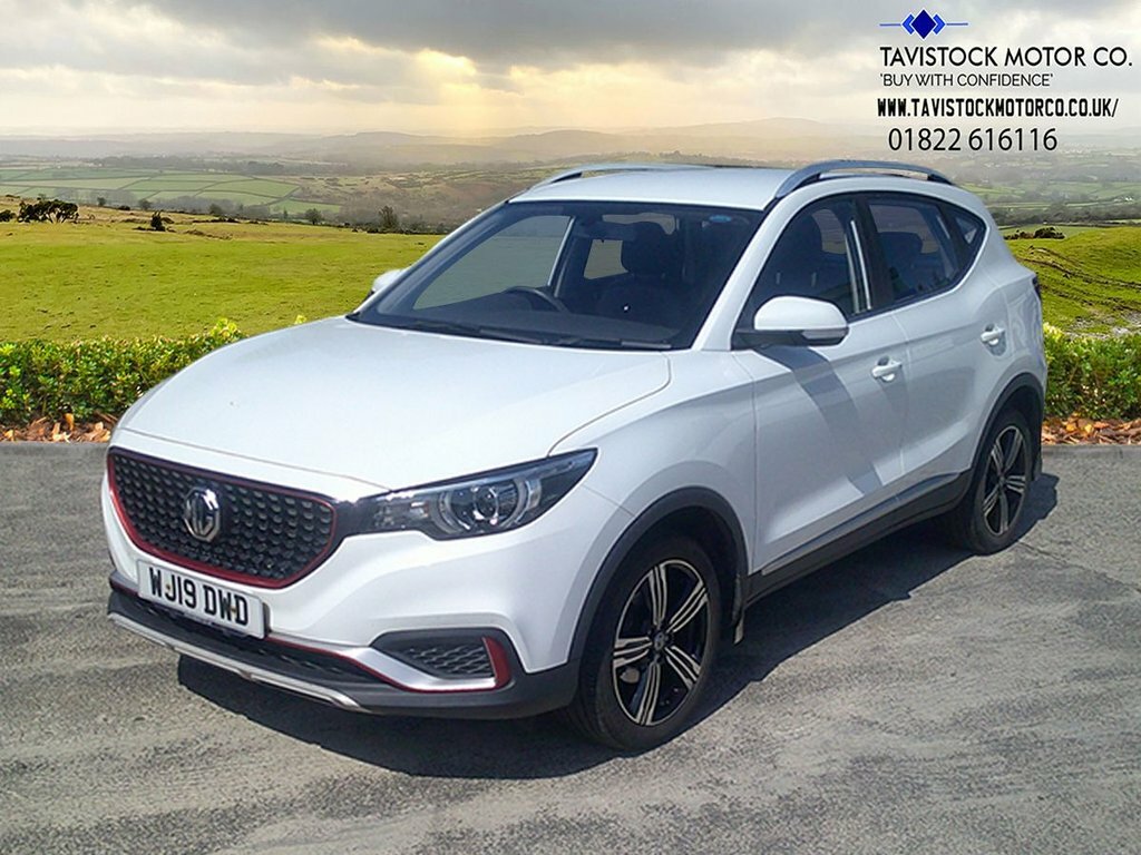 MG ZS 1.5L Limited Edition White #6
