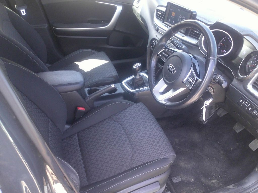 Kia Ceed 1L 2 Grey #5