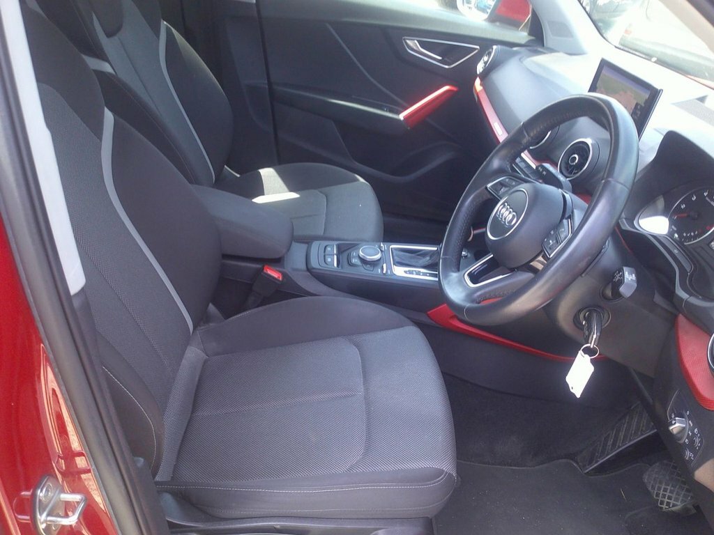 Audi Q2 1L Sport Red #6