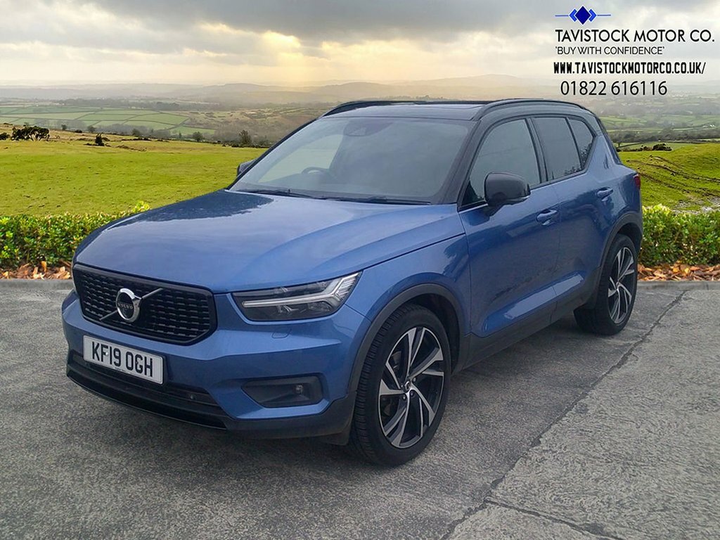 Volvo XC40 2L R-design Pro Blue #4