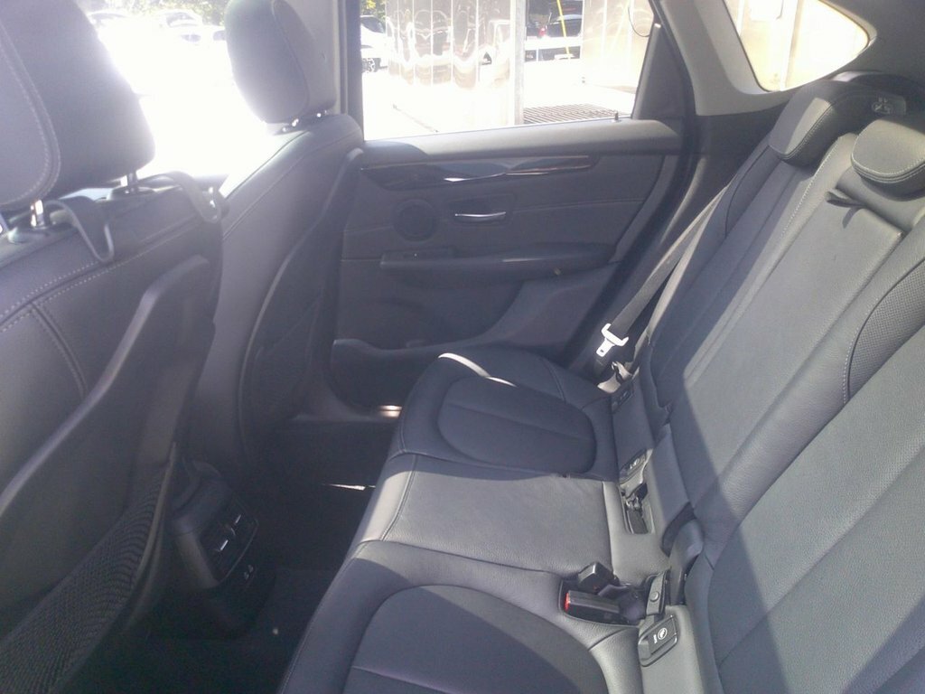 BMW 2 Series Active Tourer 2L Luxury Black #6