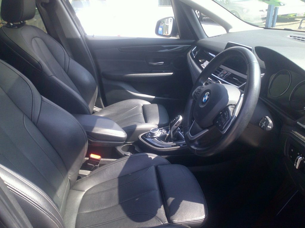 BMW 2 Series Active Tourer 2L Luxury Black #4