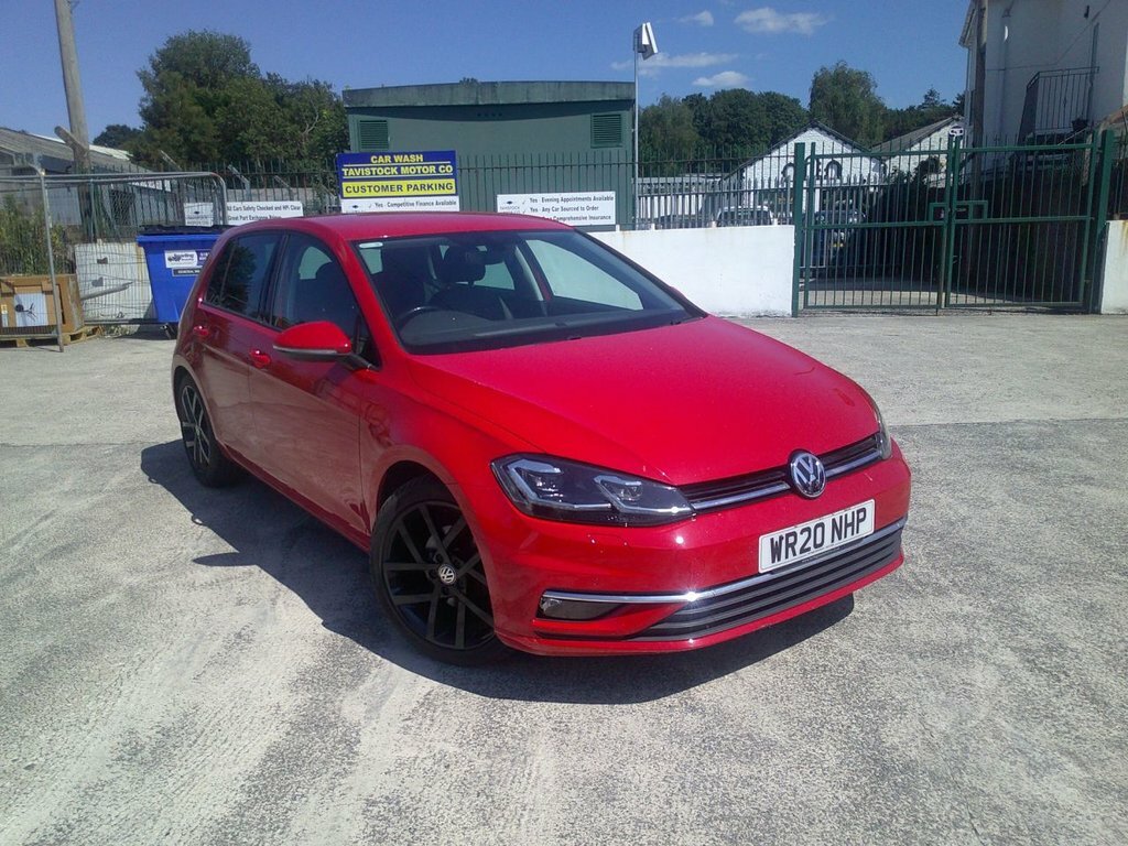 Volkswagen Golf 1.5L Gt Edition Red