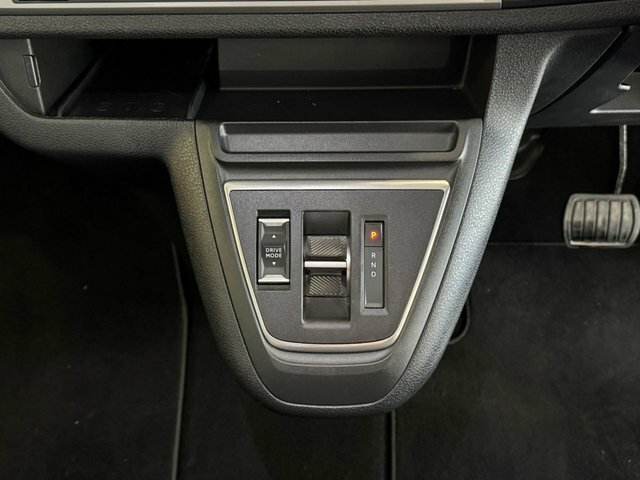 Peugeot e-Traveller 100Kw Allure Long 8 Seat 75Kwh Black #16
