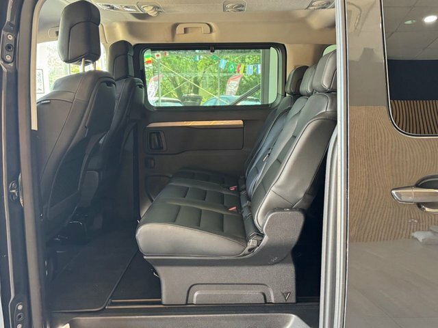Peugeot e-Traveller 100Kw Allure Long 8 Seat 75Kwh Black #21
