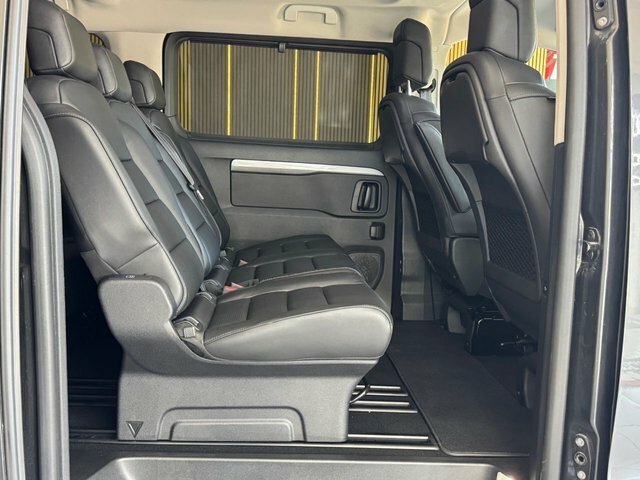 Peugeot e-Traveller 100Kw Allure Long 8 Seat 75Kwh Black #20