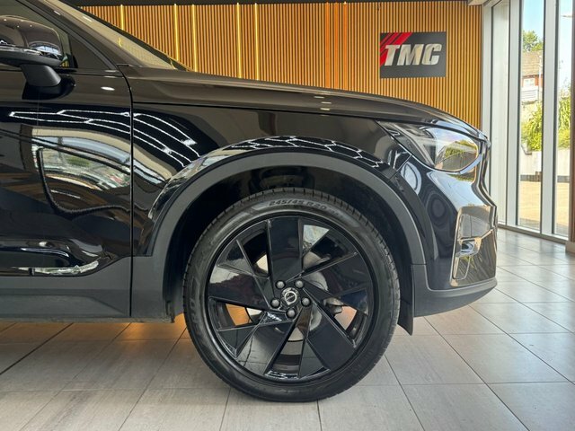 Volvo XC40 2.0 B4 Mhev Plus Black Edition Suv Hybr YG75UVC Black #6
