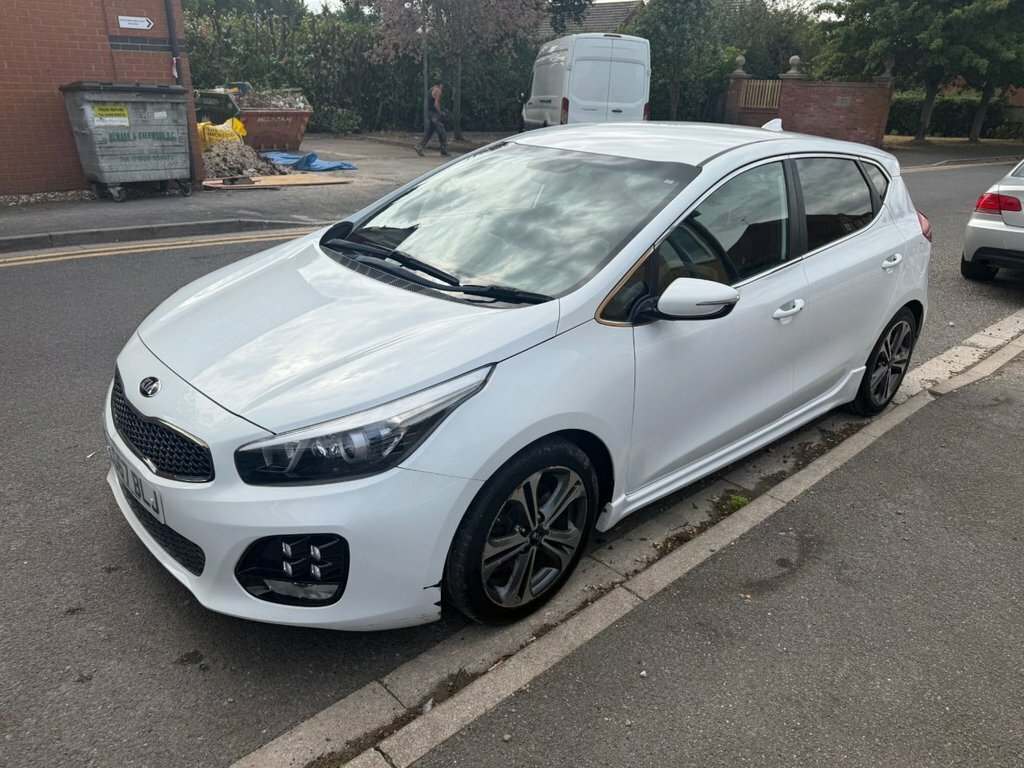 Kia Ceed 1L Gt-line LG67BLJ White #3