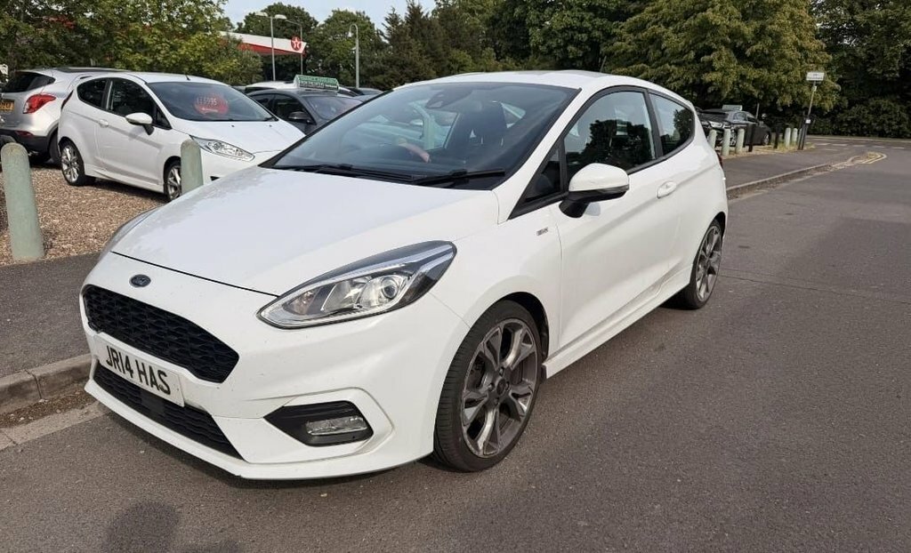 Ford Fiesta 1L St-line White