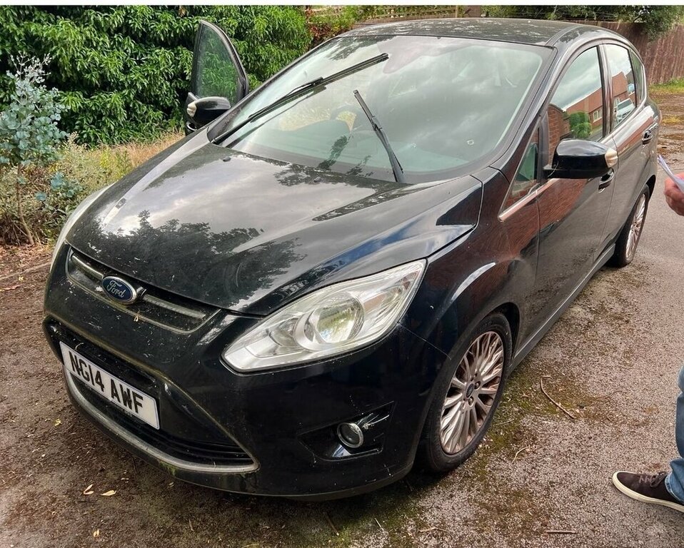 Ford C-Max 2L Titanium Black