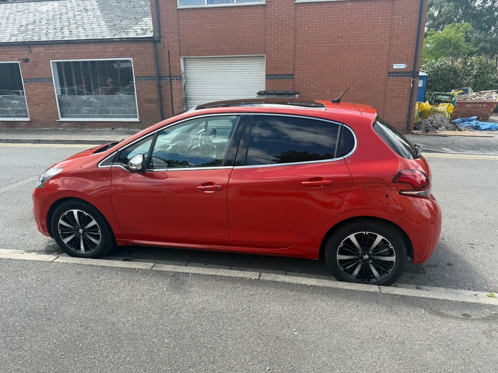 Peugeot 208 1.2L Allure Premium GM18WZN Orange #4
