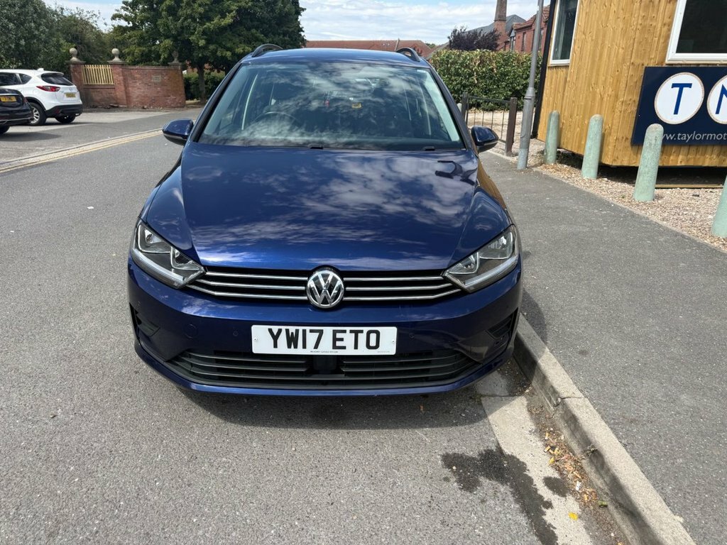Volkswagen Golf SV 1.4L Se Blue #2