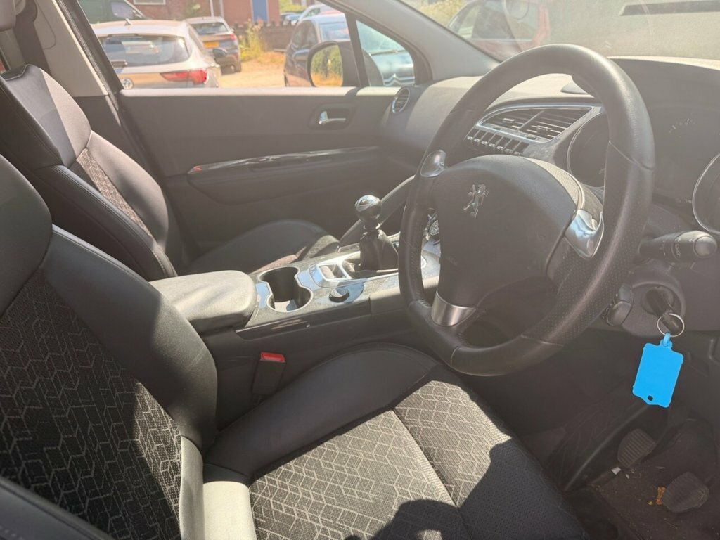 Peugeot 3008 Hatchback Blue #7