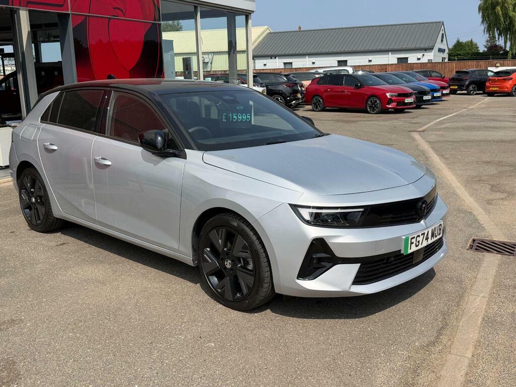 Vauxhall Astra 54Kwh Gs Silver