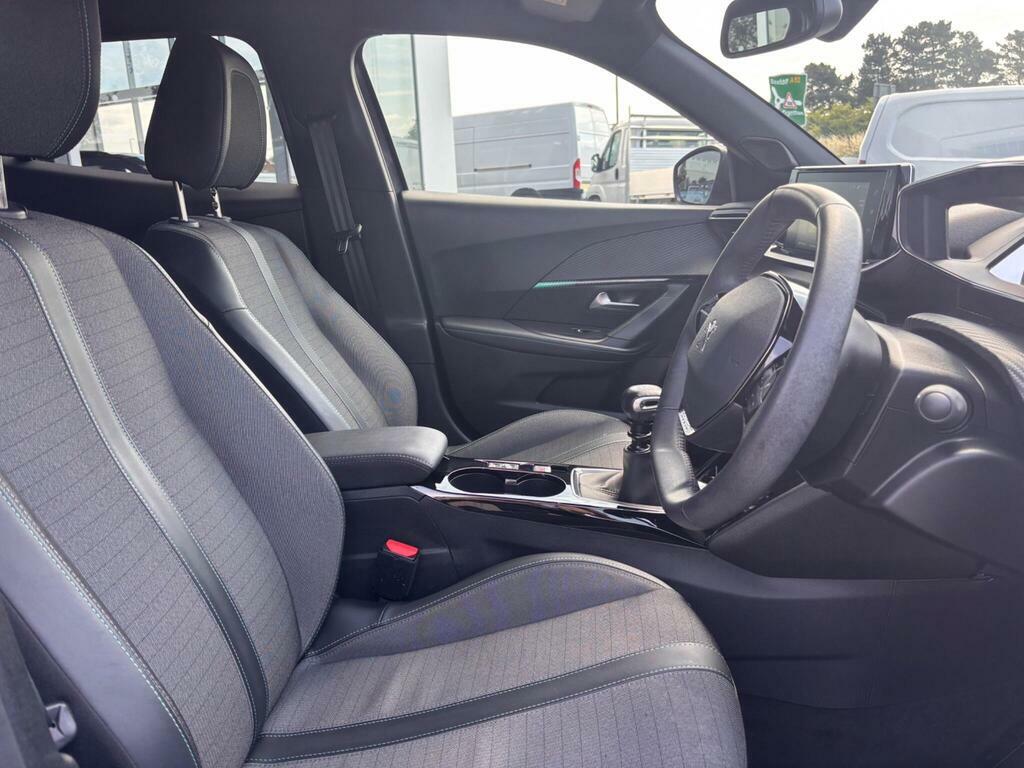 Peugeot 2008 1.2 Puretech Allure Premium Euro 6 Ss VN23ZSR Grey #3
