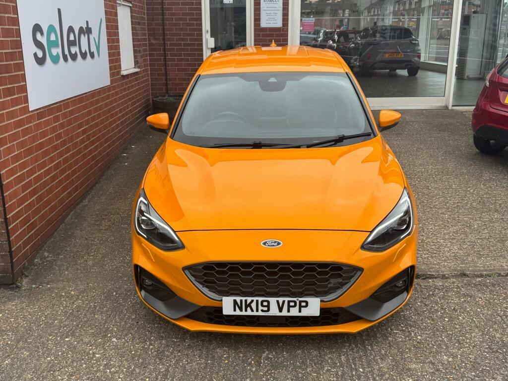 Ford Focus 2.3T Ecoboost St Euro 6 Ss NK19VPP Orange #2