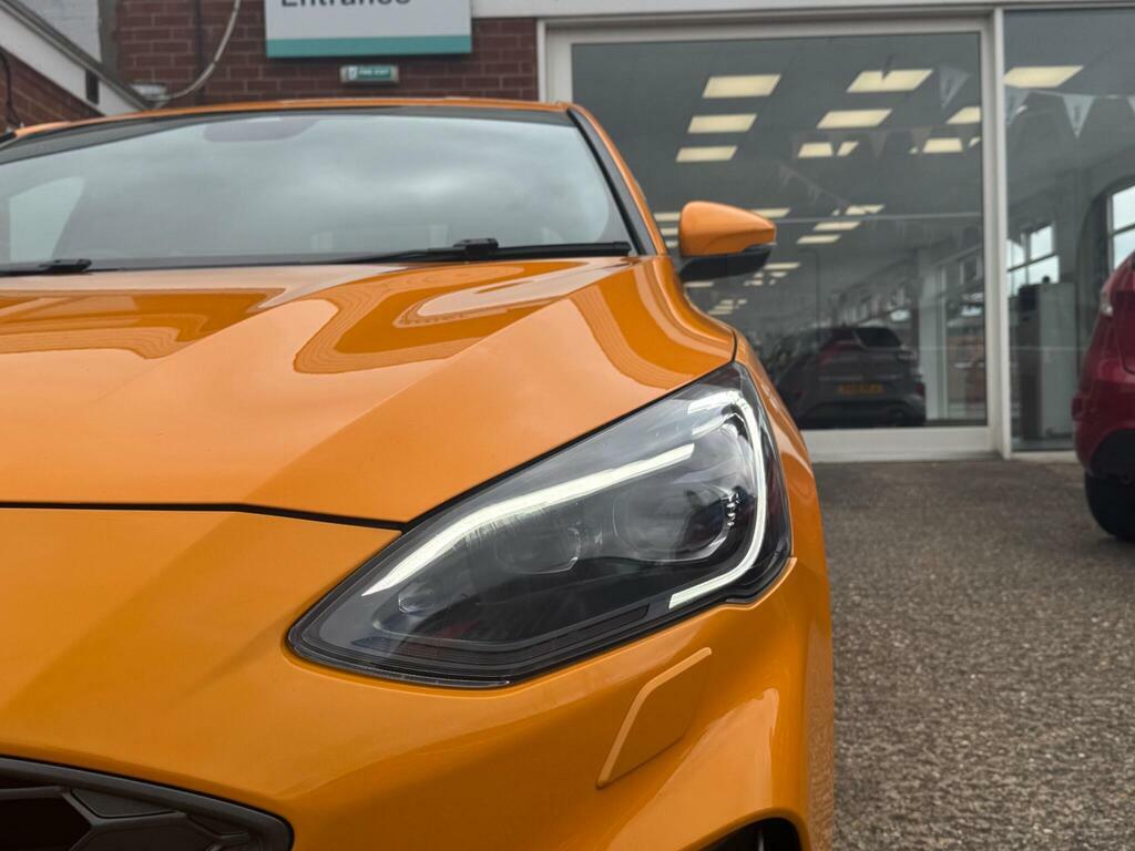 Ford Focus 2.3T Ecoboost St Euro 6 Ss NK19VPP Orange #4