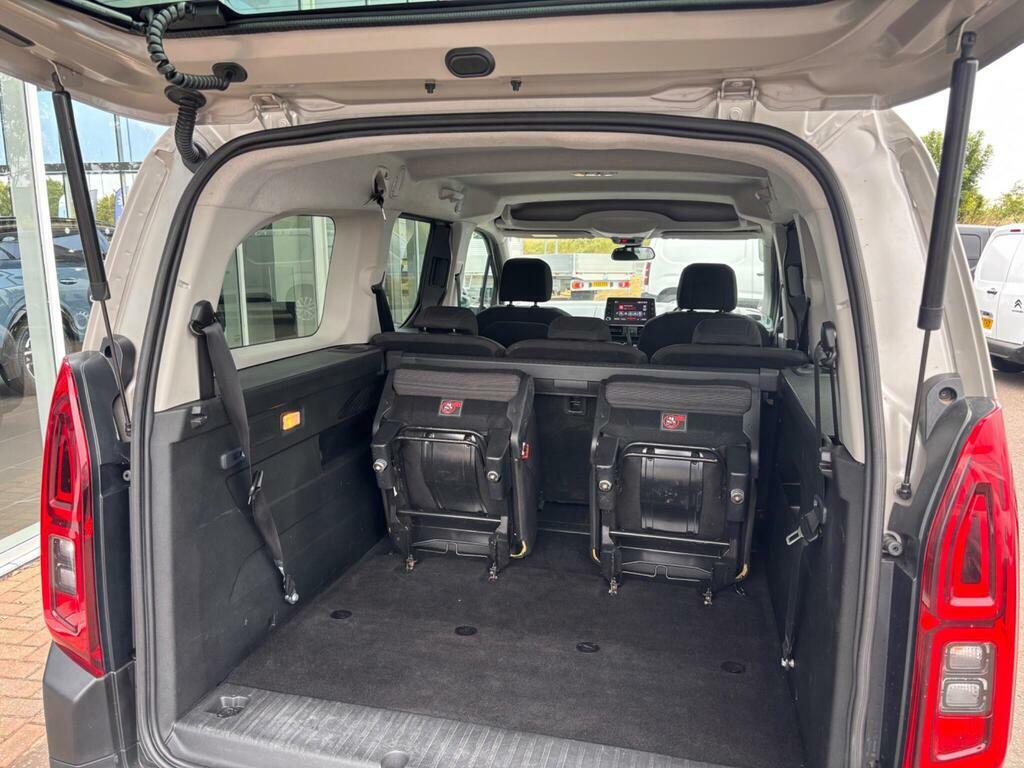 Citroen Berlingo 3 Seat Wheelchair Accessible Vehicle W Grey #40