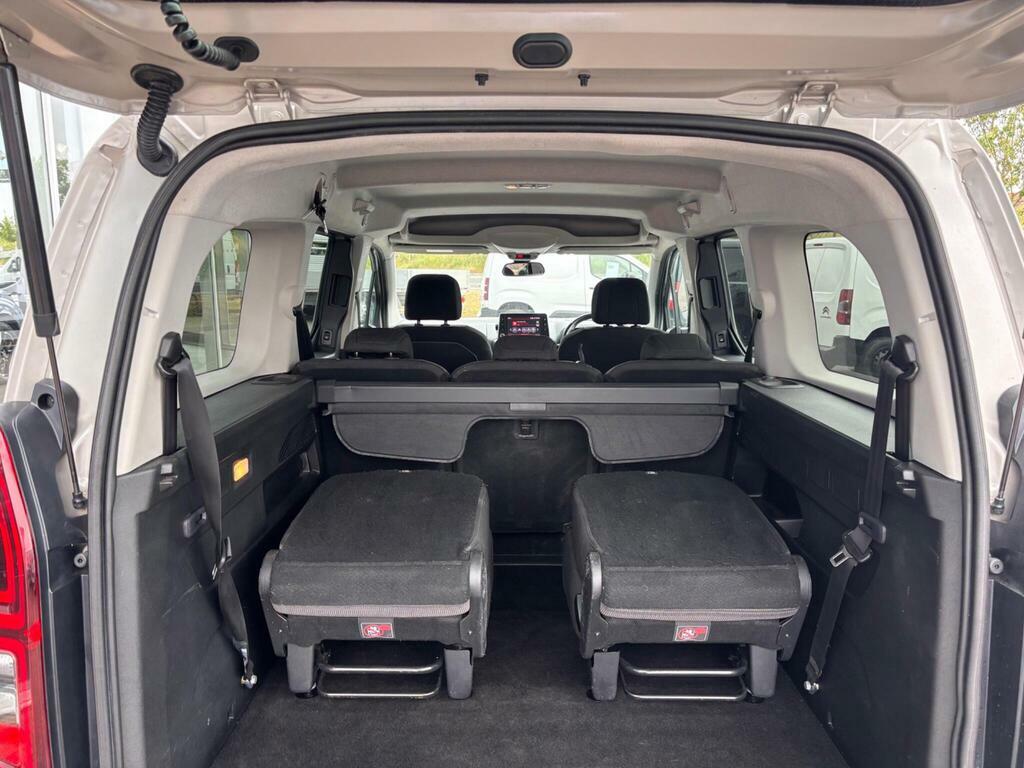 Citroen Berlingo 3 Seat Wheelchair Accessible Vehicle W Grey #39