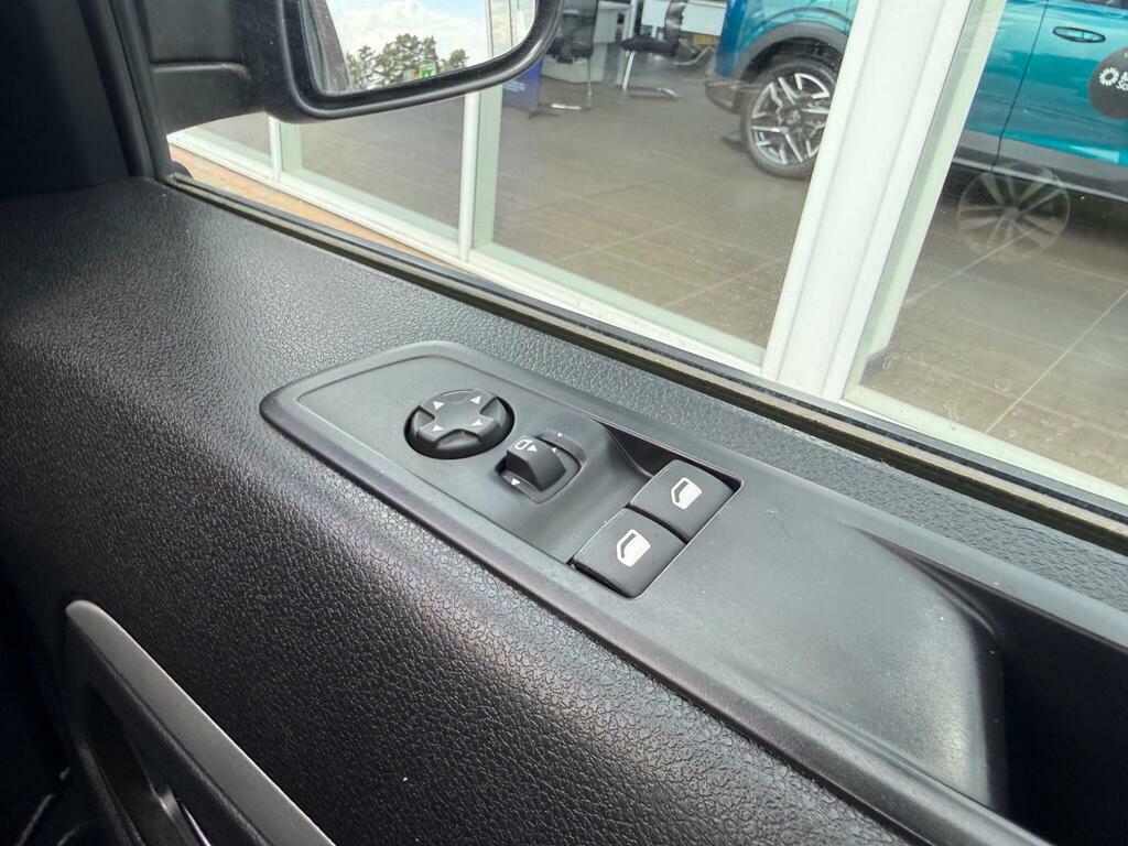Peugeot Traveller Bluehdi Active #14