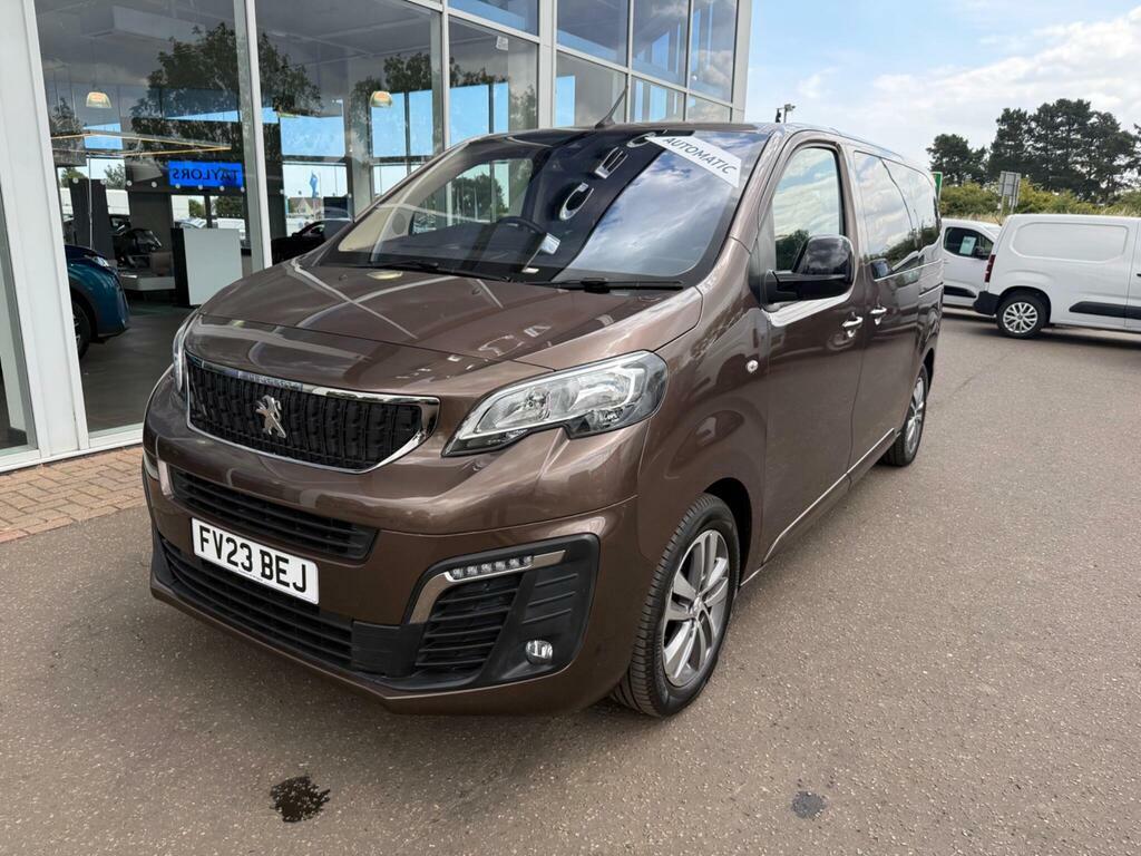 Peugeot Traveller Bluehdi Active #6