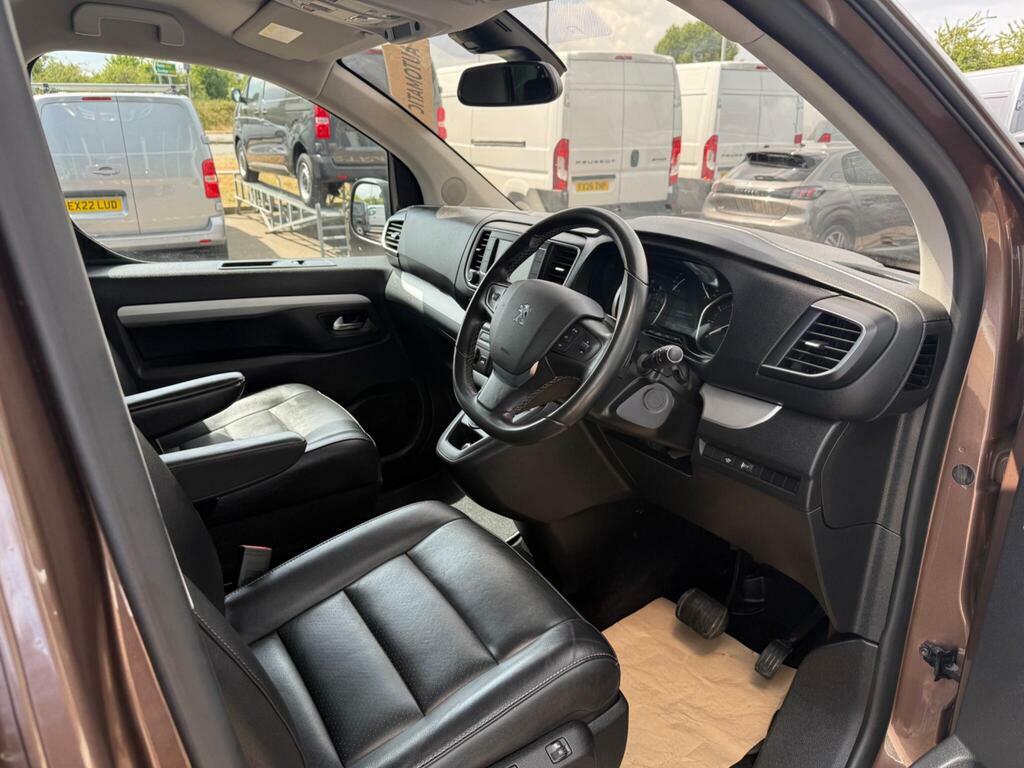Peugeot Traveller Bluehdi Active #12