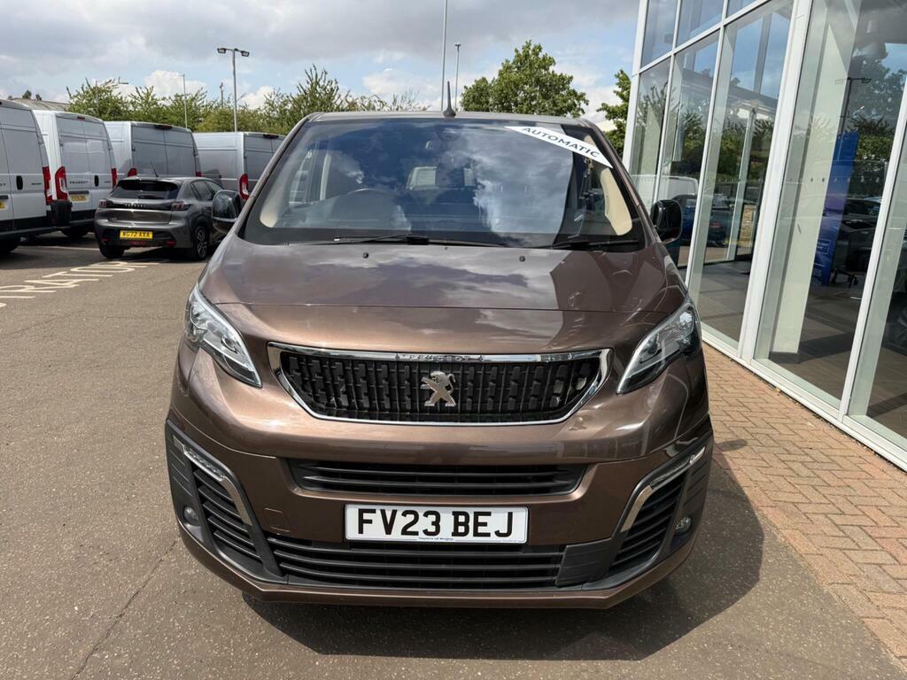 Peugeot Traveller Bluehdi Active #4