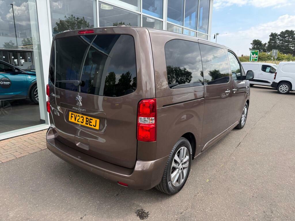 Peugeot Traveller Bluehdi Active #10