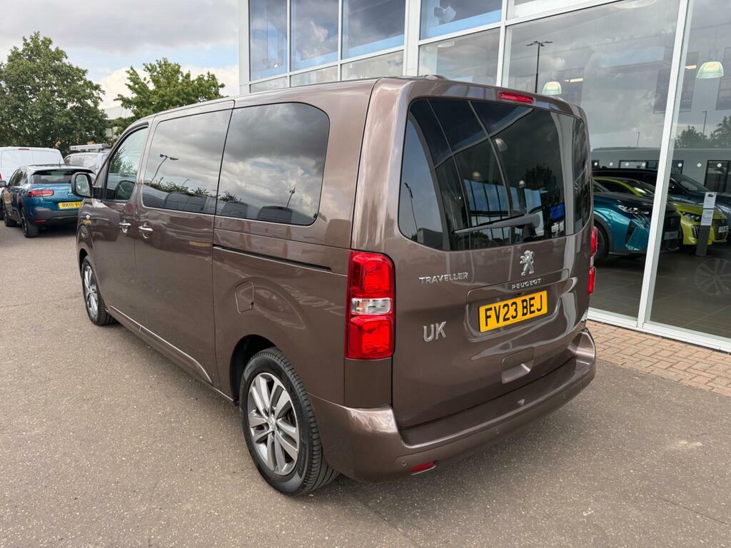 Peugeot Traveller Bluehdi Active #7