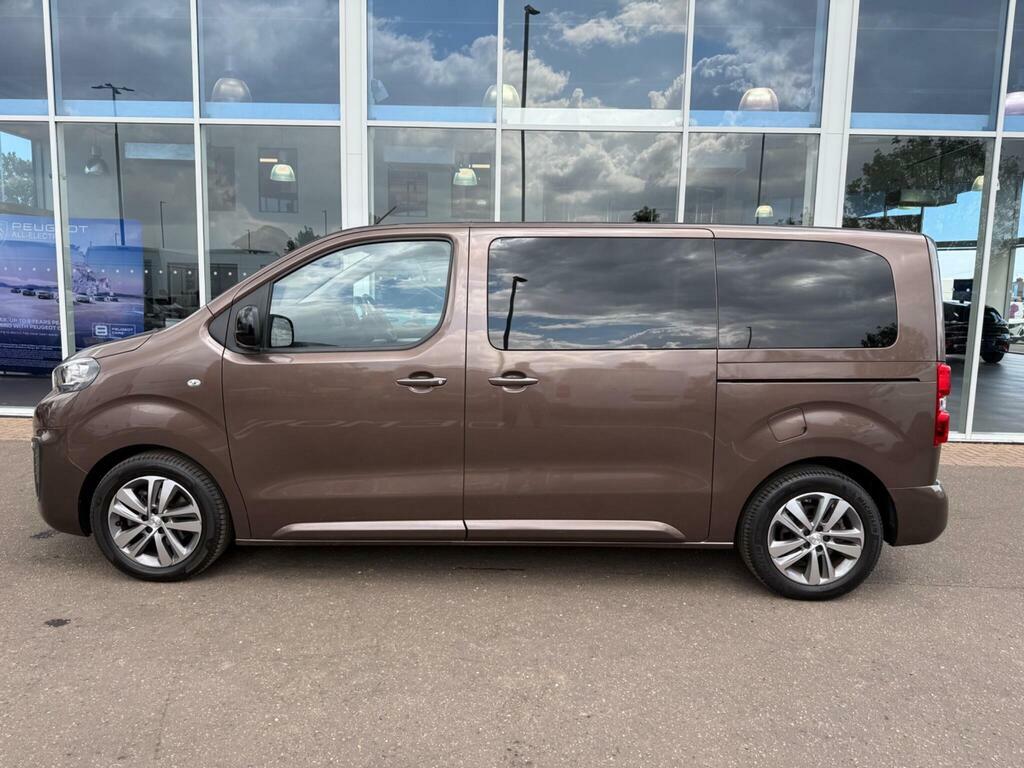 Peugeot Traveller Bluehdi Active #5