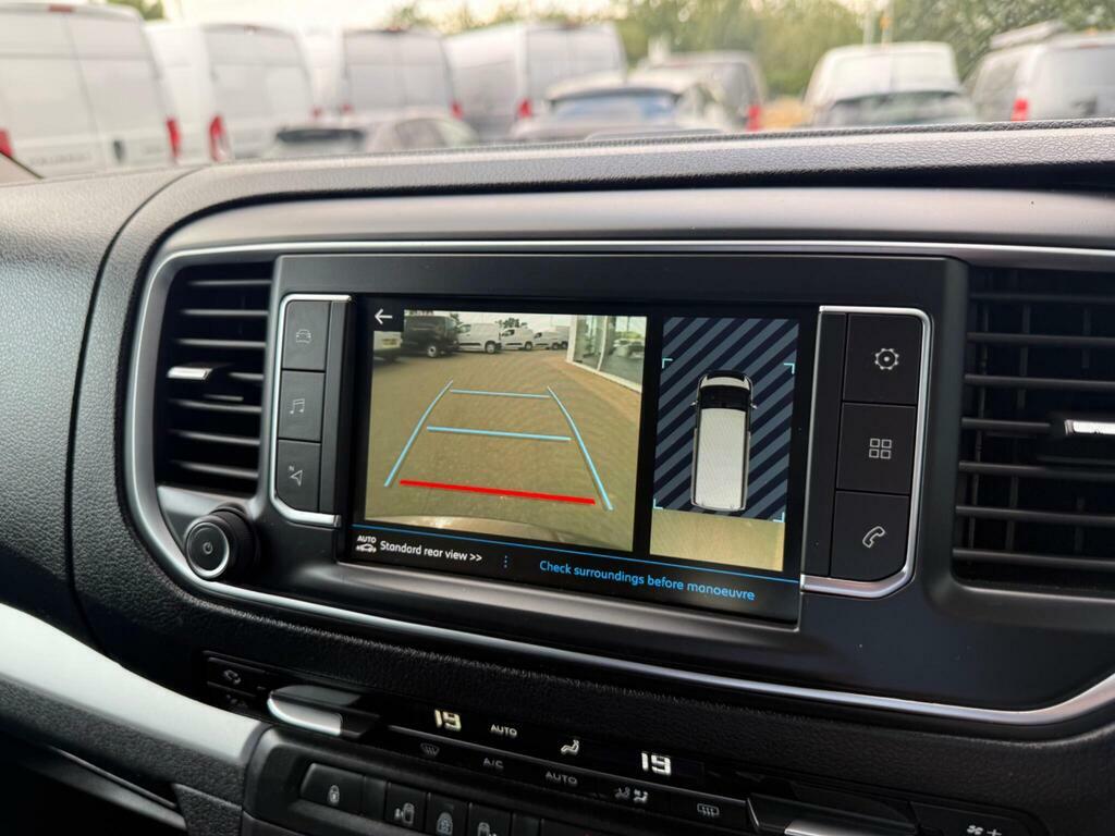 Peugeot Traveller Bluehdi Active #25