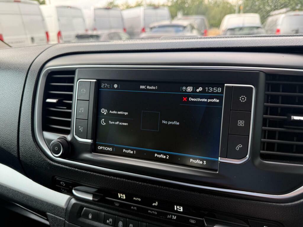 Peugeot Traveller Bluehdi Active #28