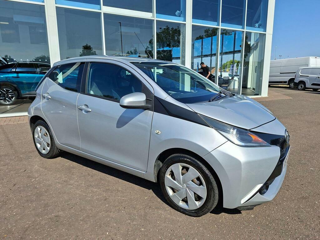 Toyota Aygo 1.0 Vvt-i X-play X-shift Euro 5 Euro 5 DE15SOU Silver #4