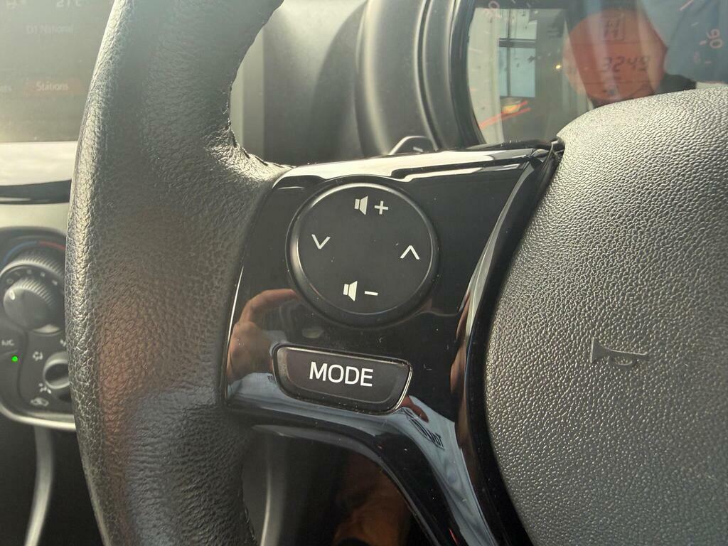 Peugeot 108 1.0 Active Blue #18
