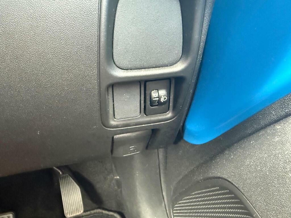 Peugeot 108 1.0 Active Blue #8