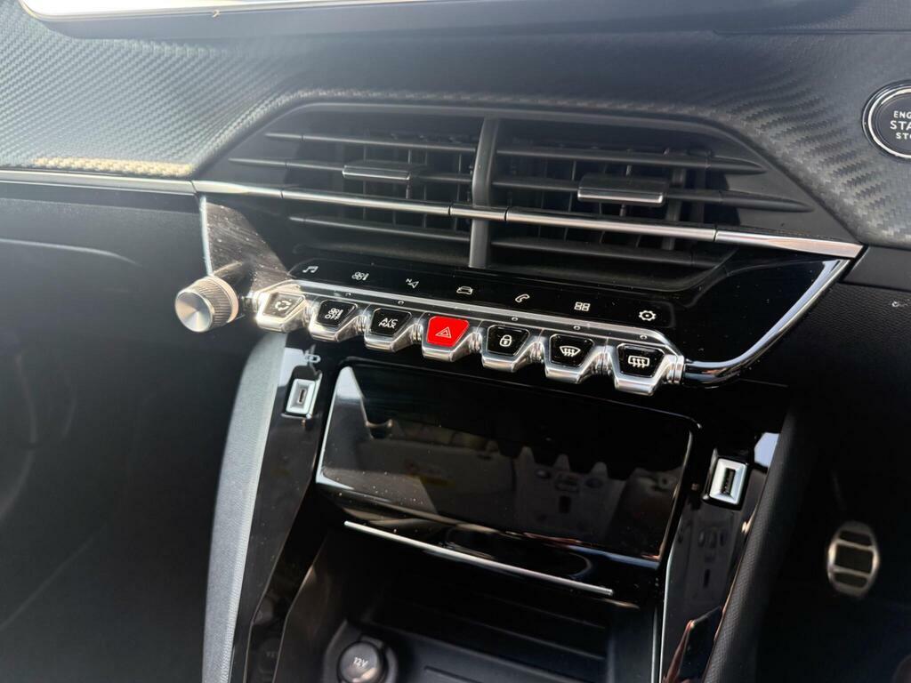 Peugeot 208 1.2 Puretech Active Premium Grey #12