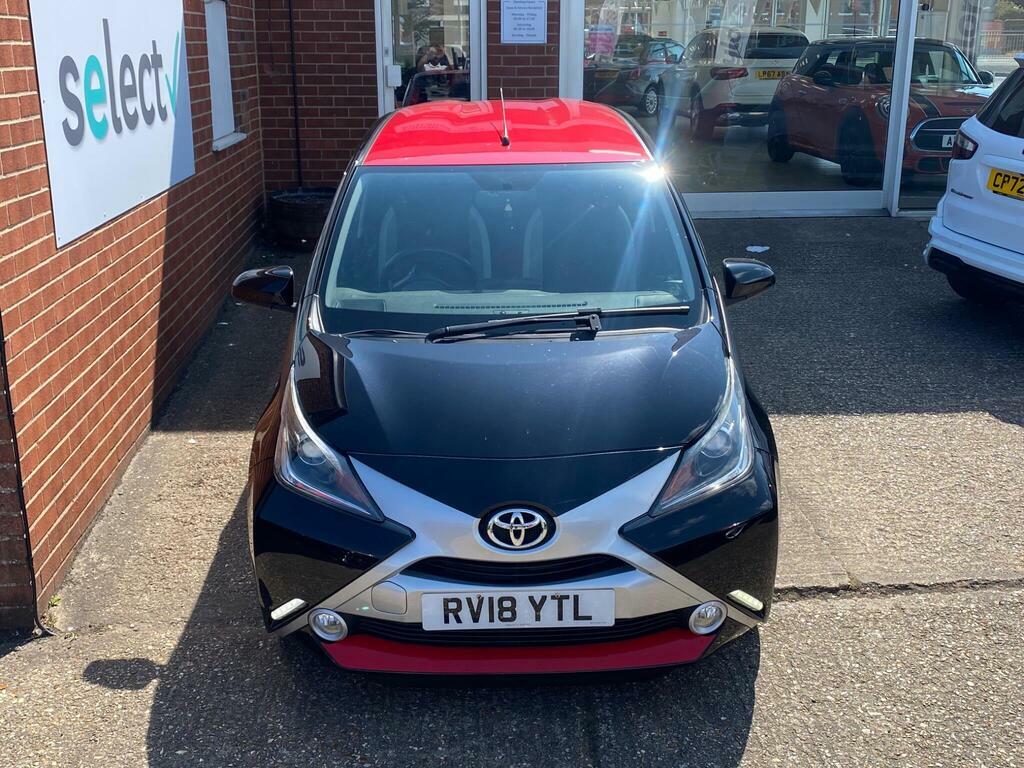 Toyota Aygo 1.0 Vvt-i X-press Euro 6 Black #2