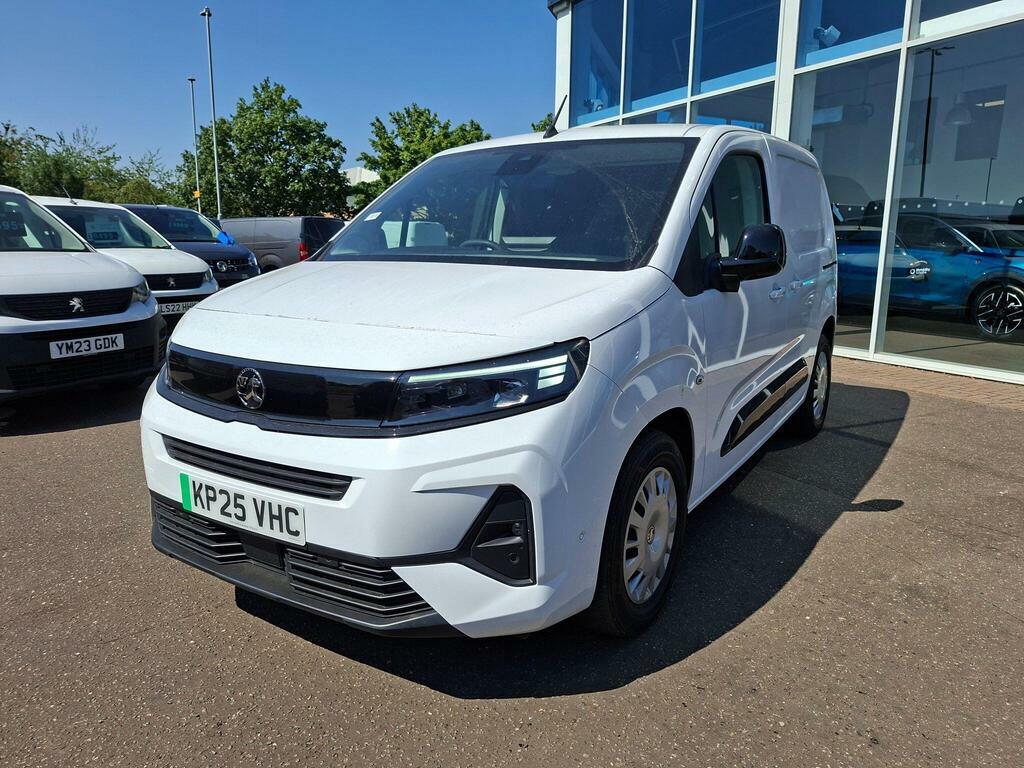 Vauxhall Combo-e Life 52Kwh Pro Swb 7.4Kw Charger White #6
