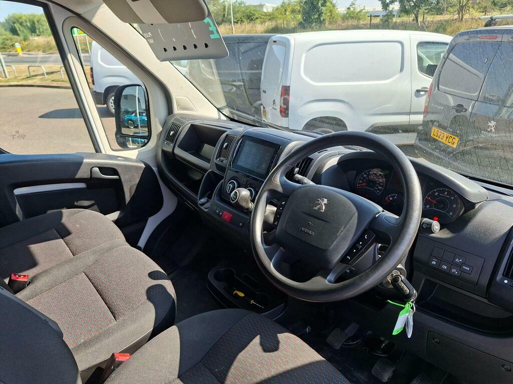 Peugeot Boxer 2.2 Bluehdi 435 Professional Premium L4 H3 Euro WF23SZZ White #3