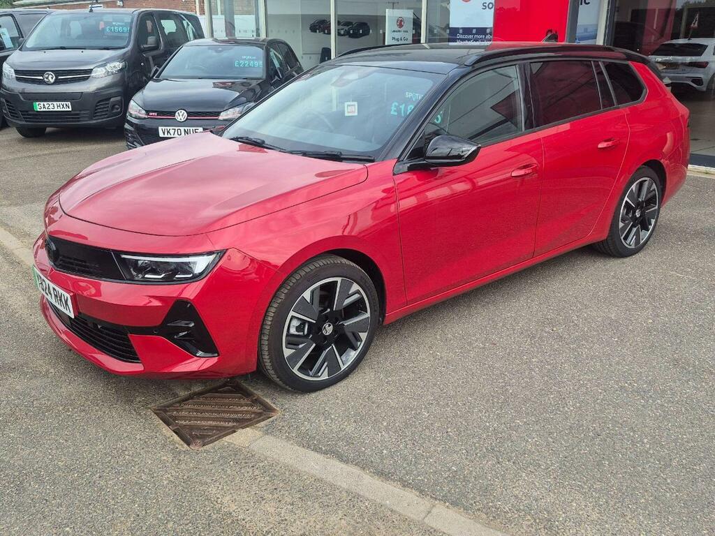 Vauxhall Astra Astra-e 54Kwh Ultimate Sports Tourer Red #3