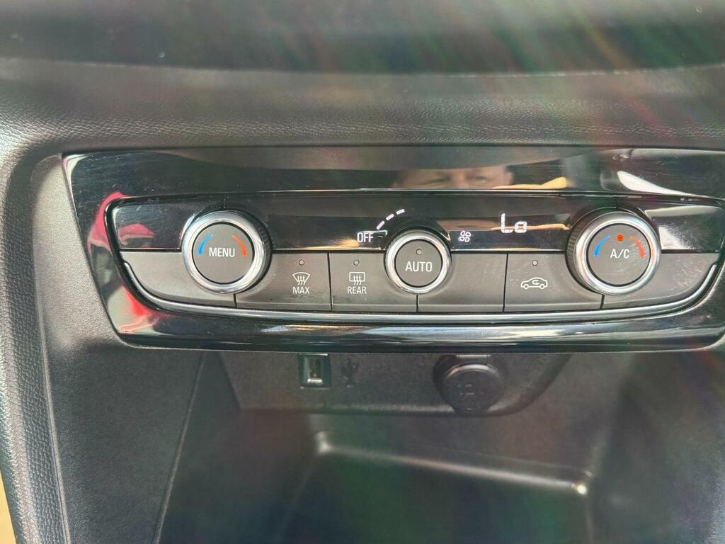 Vauxhall Corsa-e 50Kwh Elite Premium Black #16